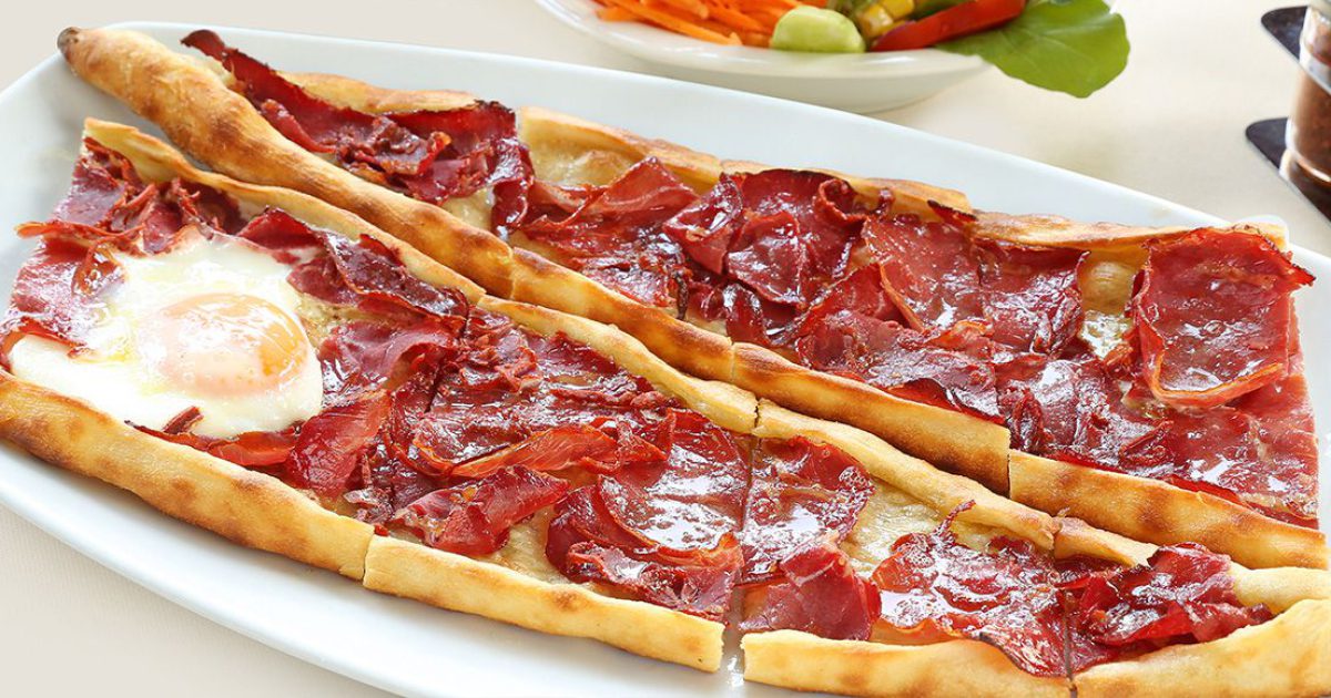 Samsun'da Paket Servis: Pide, Döner ve Ev Yemeği Siparişi
