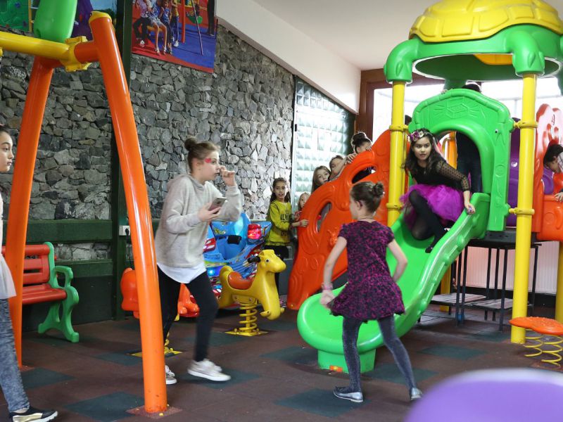 Samsun'da Çocuklu Aileler İçin Restoran Seçerken 6 İpucu