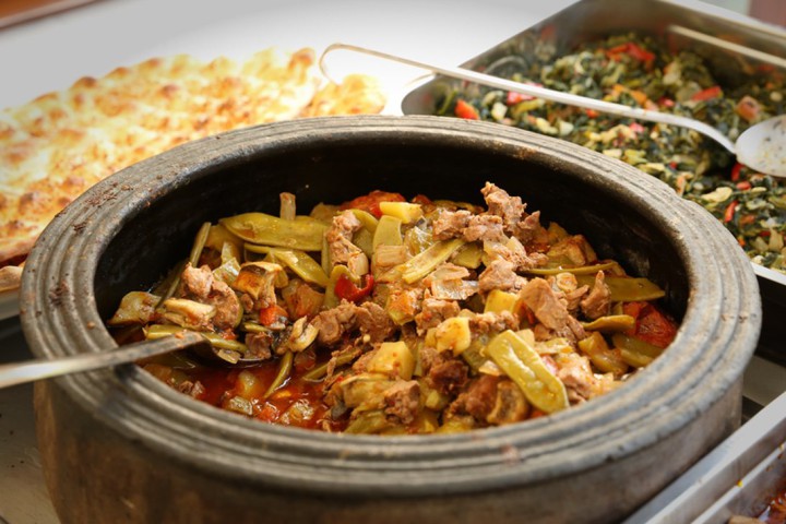 Gün Boyu Türk Mutfağı - Gülhan Restoran